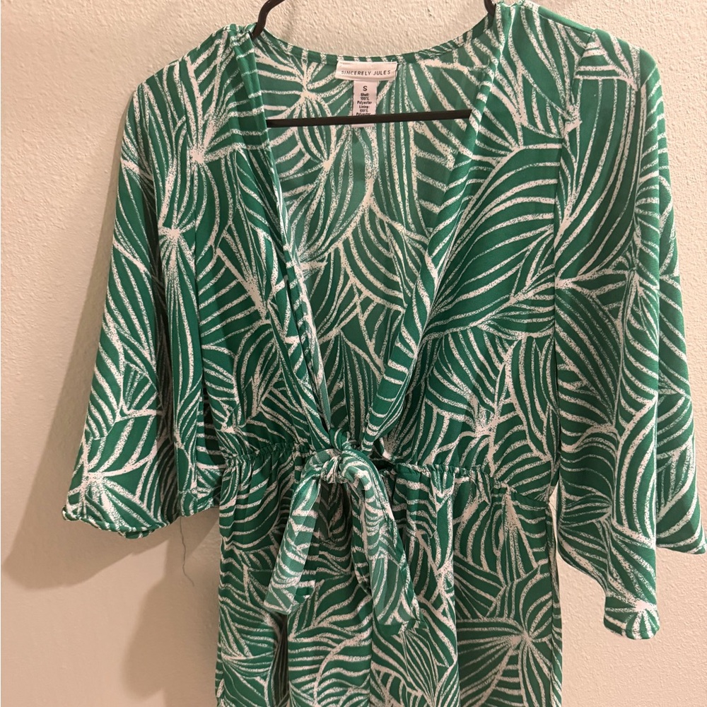 Sincerely Jules Green and White Leaf Print Jumpsuit